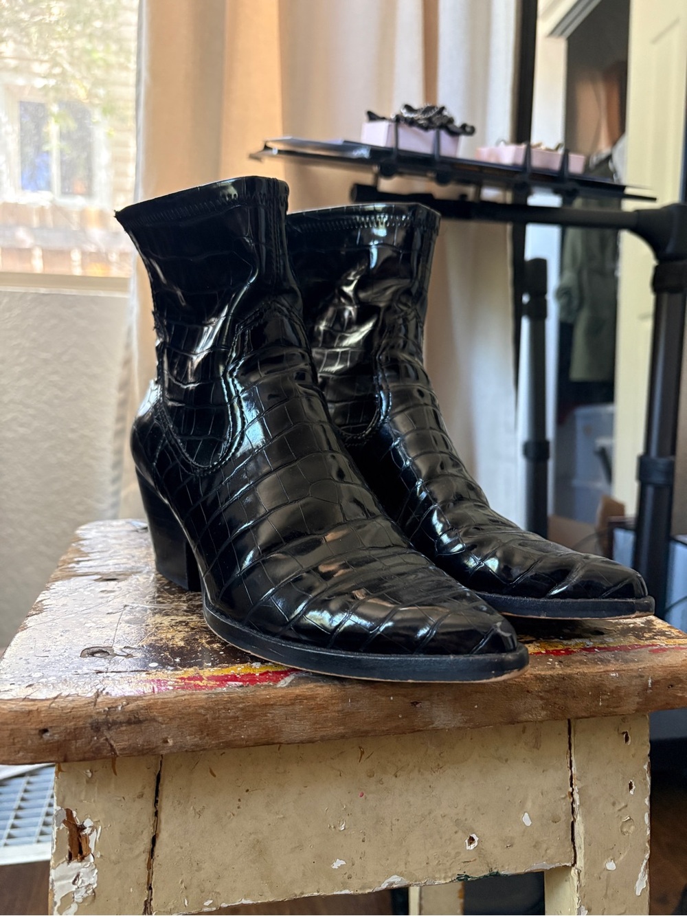 Dolce Vita Black Croc-Embossed Heeled Ankle Boots